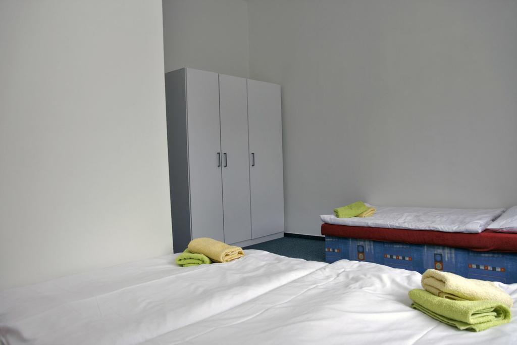 Sport Hotel Mustek Яхимов Экстерьер фото